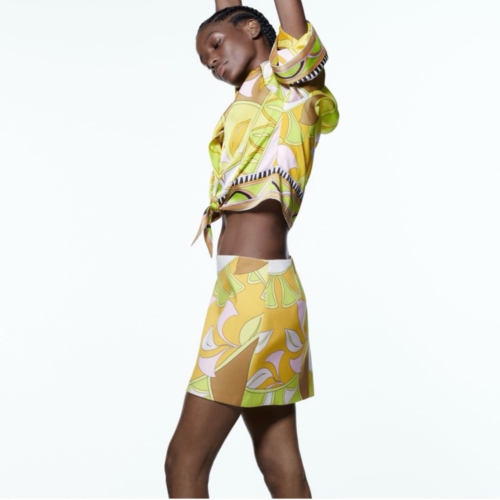 Zara 60s vibe - pink, green and yellow mini skirt - size XS